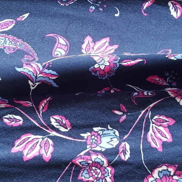 C'est LA Vie 3/4 sleeve blue w/ flower print large - Picture 6 of 11